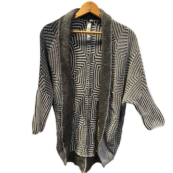 Aeropostale Cardigan Sweater Small Gray and white open front - Picture 1 of 9